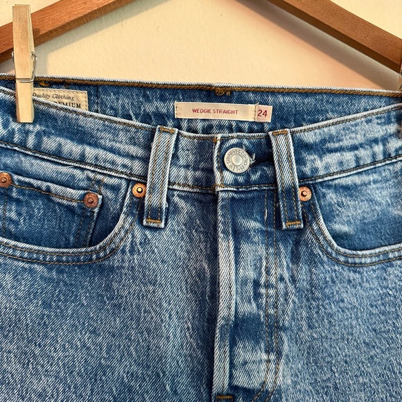 Levi’s Wedgie Straight Jeans Size 24 - Picture 4 of 6